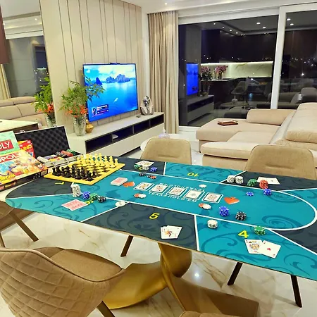 Luxury Living - Seafront Haven In - Malta