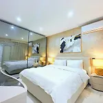 Luxury Living - Seafront Haven In - Malta