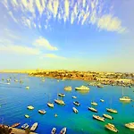 Luxury Living - Seafront Haven In - Malta *