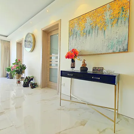 Luxury Living - Seafront Haven In - Malta Lägenhet *
