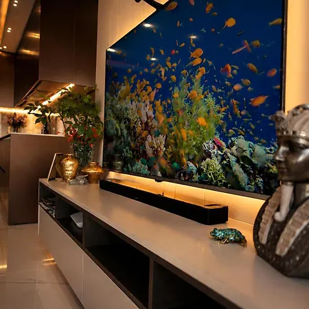 Luxury Living - Seafront Haven In - Malta *