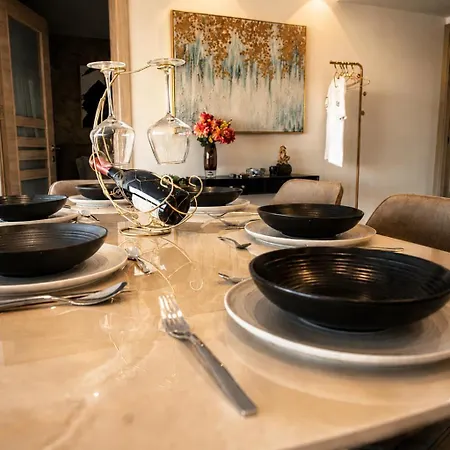 Lägenhet Luxury Living - Seafront Haven In - Malta Sliema