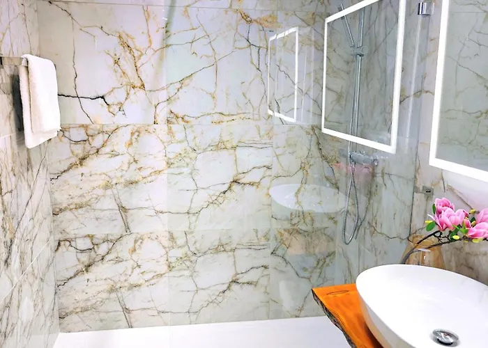 公寓 Luxury Living - Seafront Haven In - Malta *