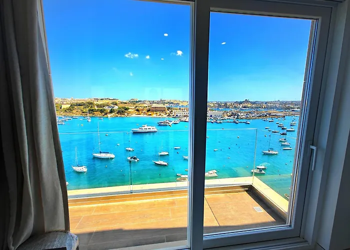 公寓 Luxury Living - Seafront Haven In - Malta
