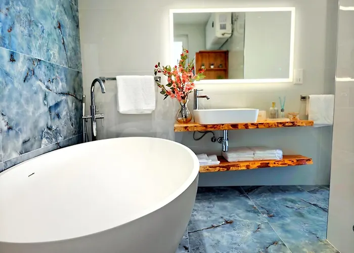 公寓 Luxury Living - Seafront Haven In - Malta 斯利马